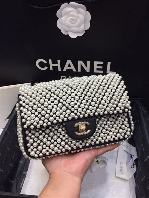 chanel pearl mini flap